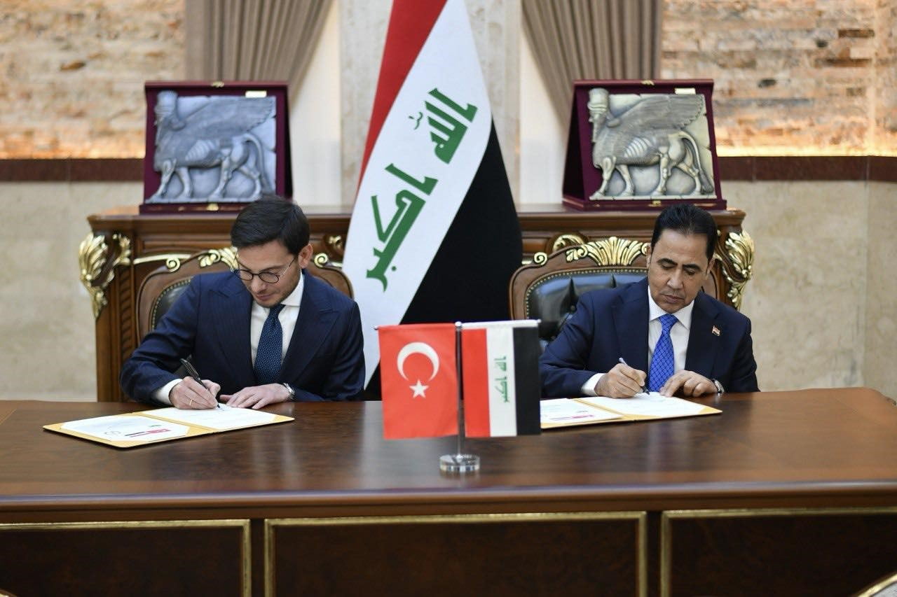 PROTOKOL MUSUL VALİSİ ABDÜLKADİR EL-DAHİL VE TOKAT BELEDİYE BAŞKANI MEHMET KEMAL YAZICIOĞLU...