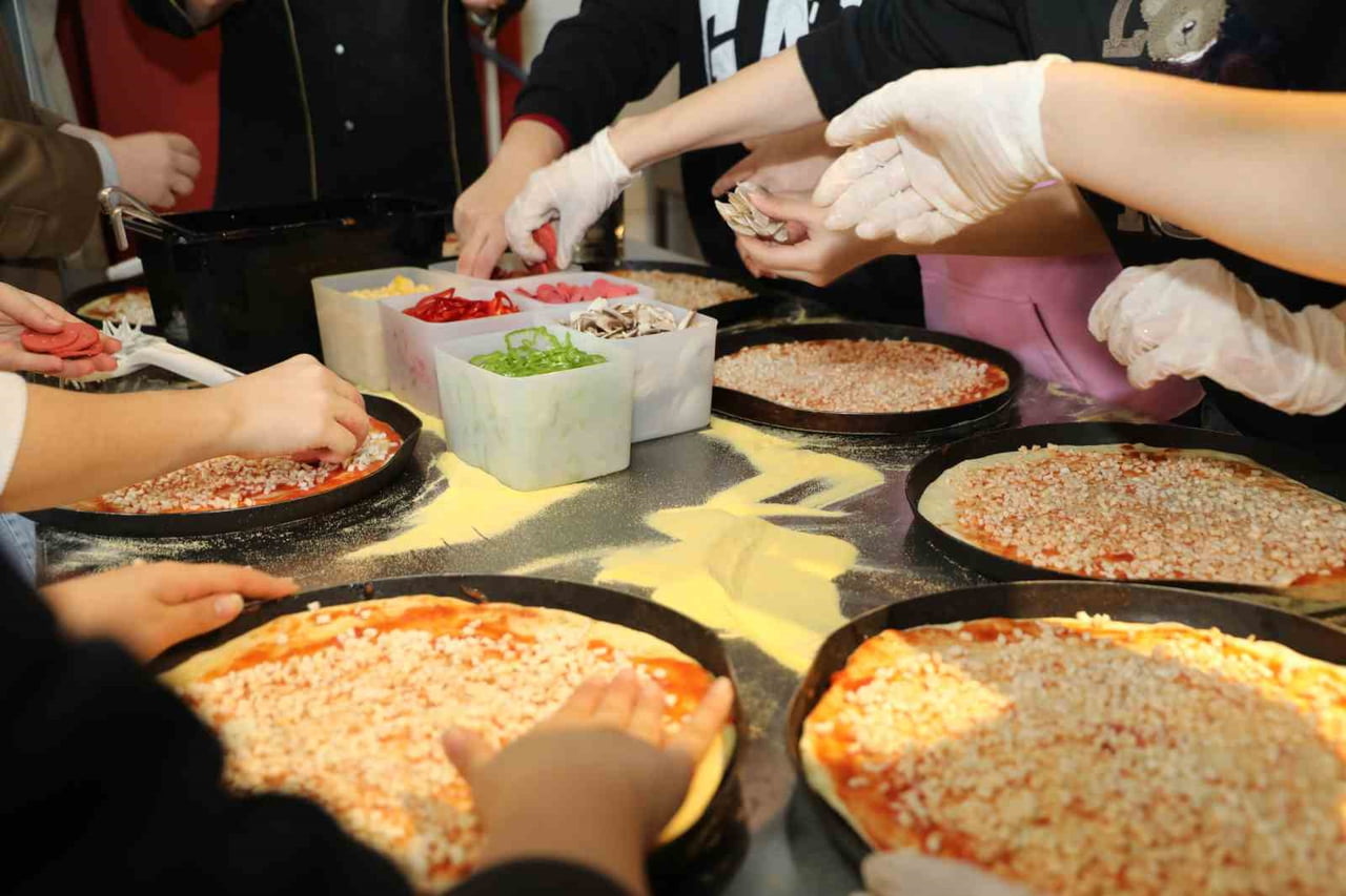 SAKARYA'NIN KARASU İLÇESİNDE BULUNAN KARASU ANADOLU LİSESİ’NDE SINAVLARINDA DERECEYE GİREN...