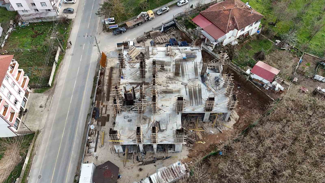 SAKARYA BÜYÜKŞEHİR BELEDİYESİ’NİN KARAPÜRÇEK’TE YÜRÜTTÜĞÜ BİNLERCE KİŞİNİN SOSYAL HAYATINA DEĞER...