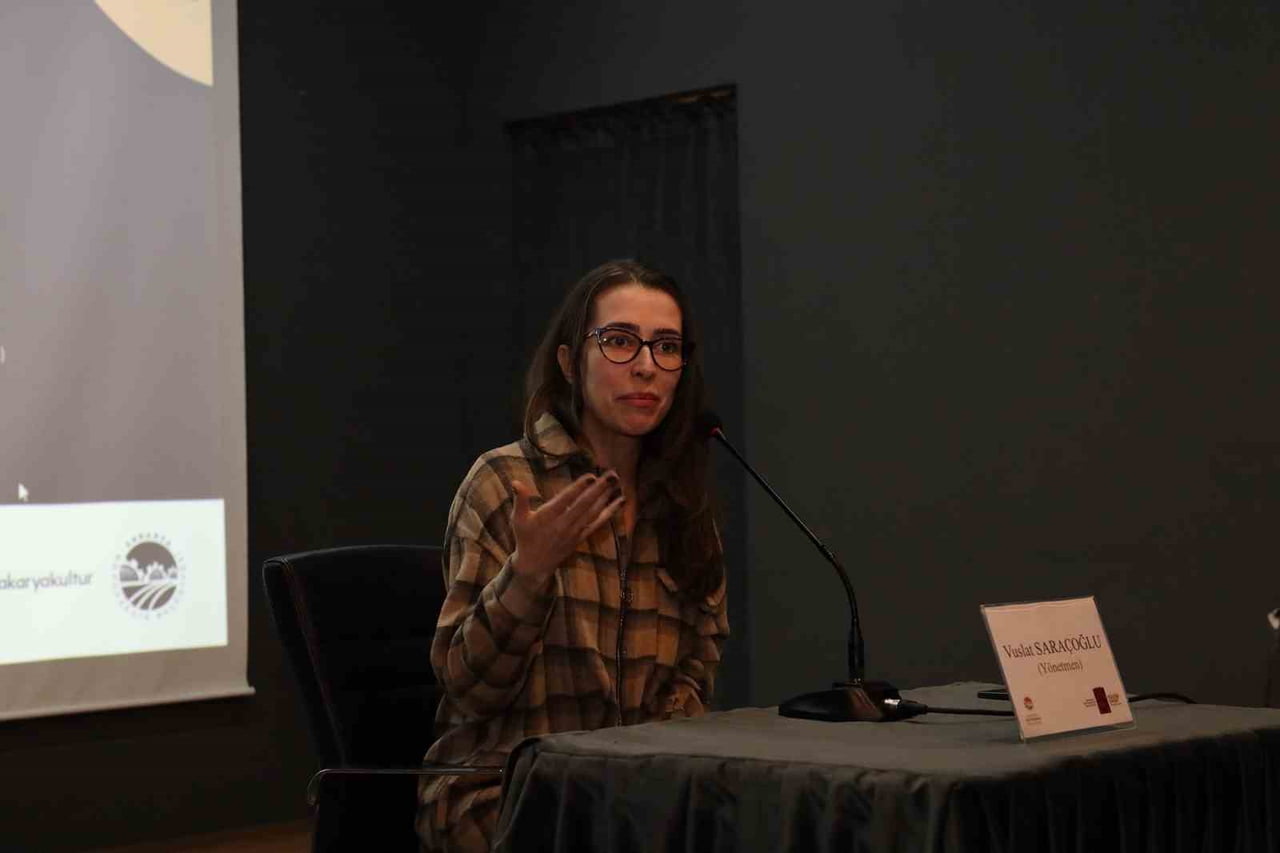 SAKARYA BÜYÜKŞEHİR BELEDİYESİ OCAK AYI KÜLTÜR SANAT ETKİNLİKLERİ, "BİLDİĞİN GİBİ DEĞİL" FİLM...