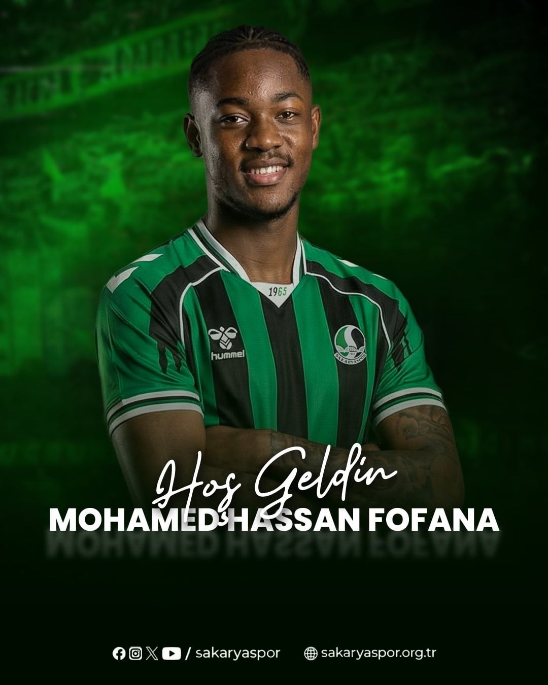SAKARYASPOR, 20 YAŞINDAKİ FİLDİŞİ SAHİLLİ FUTBOLCU MOHAMED HASSAN FOFANA'YI RENKLERİNE...