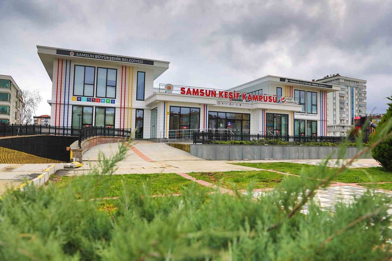 SAMSUN BÜYÜKŞEHİR BELEDİYESİ (SBB) BİLİM SAMSUN VE KEŞİF KAMPÜSÜ’NDE DÜZENLENEN EĞİTİMLER VE...