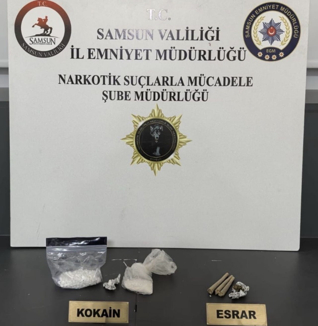 SAMSUN’DA NARKOTİK POLİSİ TARAFINDAN DÜZENLENEN UYUŞTURUCU OPERASYONUNDA 4 KİŞİ GÖZALTINA...