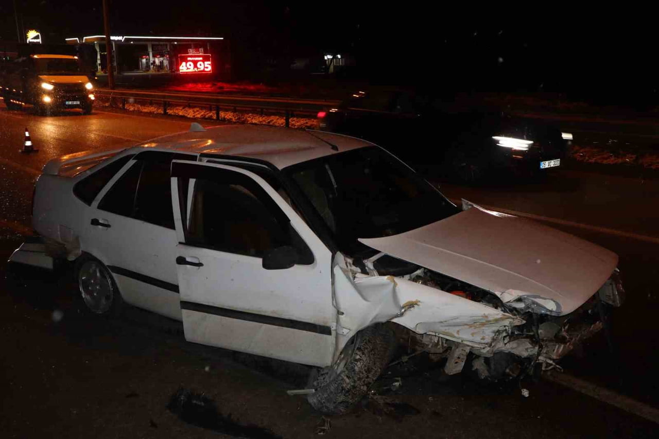 SAMSUN’DA TRAFİK KAZASI: 2 YARALI