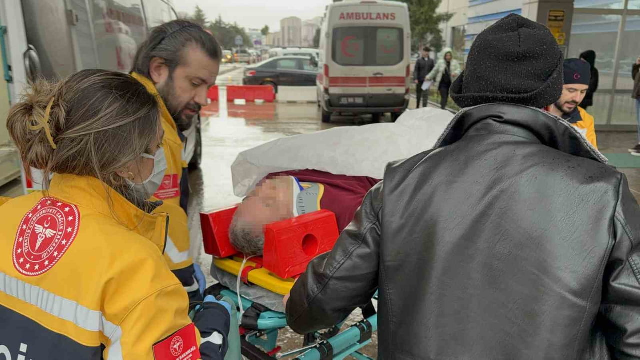SAMSUN’UN İLKADIM İLÇESİNDE ANTEN TAMİRİ YAPTIĞI SIRADA ÇATIDAN DÜŞEN 63 YAŞINDAKİ ALAATTİN BULUT...