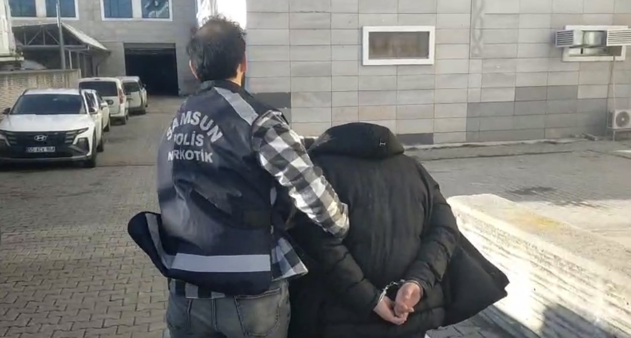 SAMSUN’UN İLKADIM İLÇESİNDE UYUŞTURUCU SUÇLARINDAN 8 YIL 9 AY KESİNLEŞMİŞ HAPİS CEZASI VE YAKALAMA...