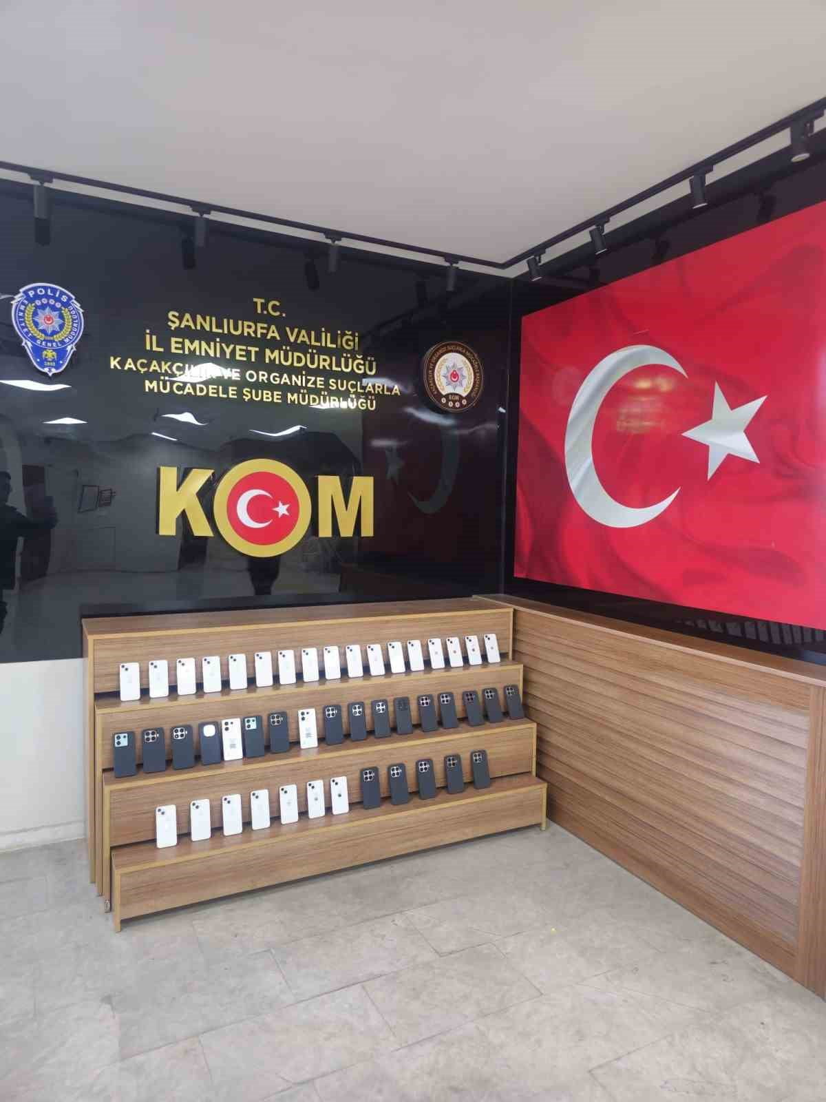 ŞANLIURFA'DA POLİS EKİPLERİ TARAFINDAN DÜZENLENEN OPERASYONDA PİYASA DEĞERİ 2 MİLYON 600 BİN LİRA...