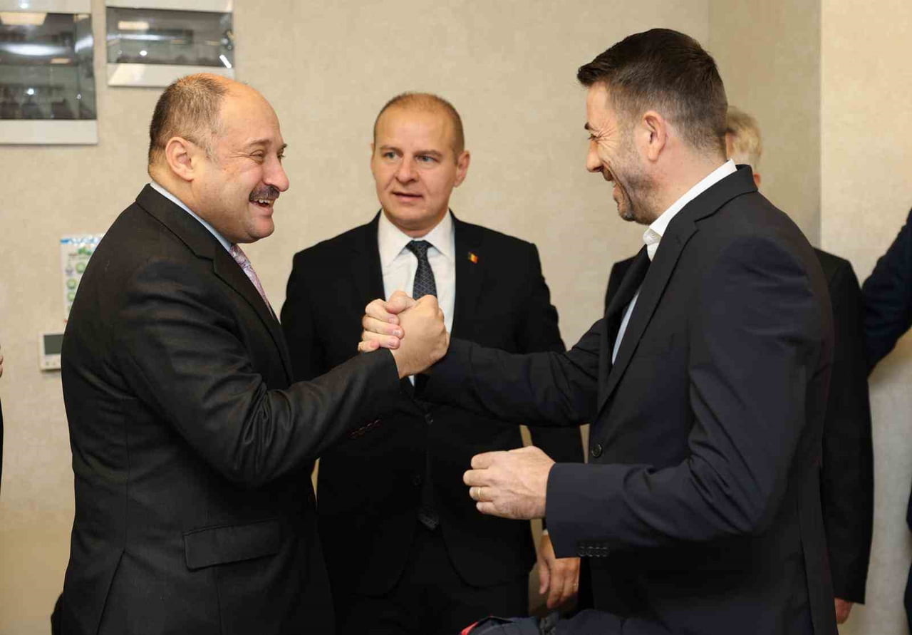 ŞANLIURFA İLE ROMANYA’NIN PİTETİ KENTİ KARDEŞ ŞEHİR OLDU