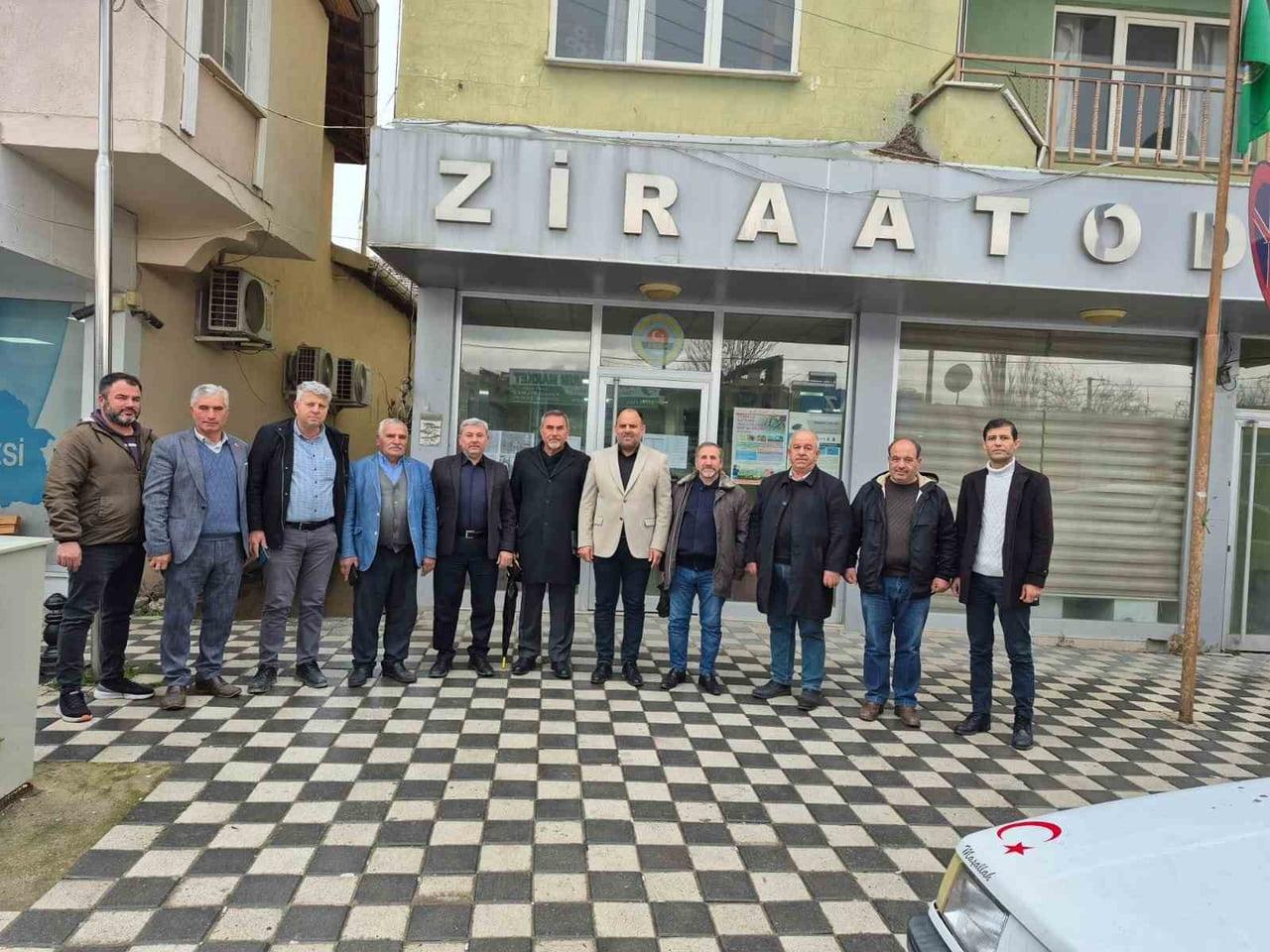 SELENDİ’DE SİYASİ PARTİ İLÇE BAŞKANLARI VE SİVİL TOPLUM KURULUŞLARI, YILLARDIR DİLE GETİRİLEN...