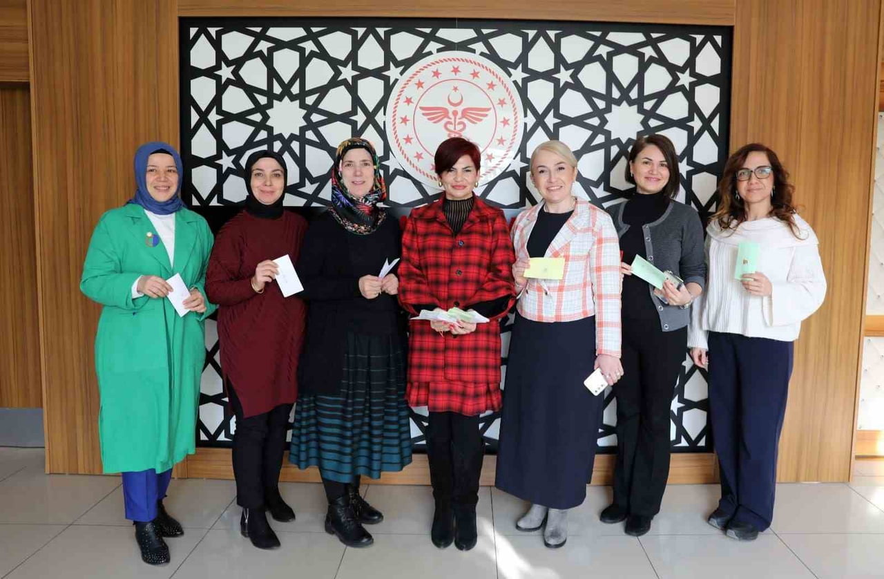 SERVİKS KANSERİ FARKINDALIK AYI ETKİNLİKLERİ KAPSAMINDA SAMSUN İL SAĞLIK MÜDÜRLÜĞÜ HALK SAĞLIĞI...