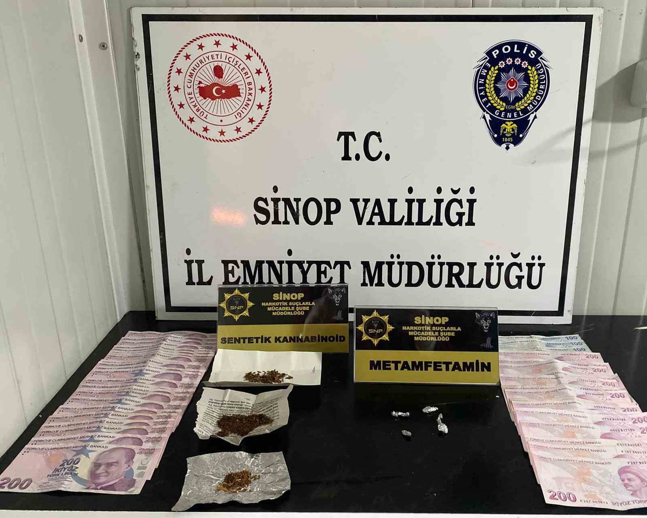 SİNOP İL EMNİYET MÜDÜRLÜĞÜ NARKOTİK SUÇLARLA MÜCADELE ŞUBE MÜDÜRLÜĞÜ EKİPLERİNCE 20, 21 VE 22 OCAK...