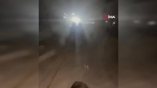 Sırbistan’ın Kraljevo yakınlarındaki bir köyde, otomobilin çektiği kızaktan düşen iki genç kız...