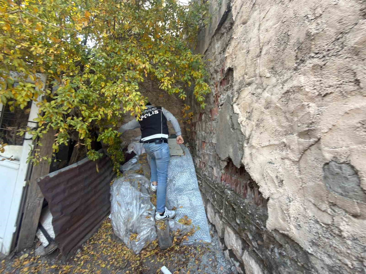 ŞIRNAK İL EMNİYET MÜDÜRLÜĞÜ NARKOTİK ŞUBE MÜDÜRLÜĞÜ TARAFINDAN 2025 YILINDA KENT GENELİNDE YAPILAN...