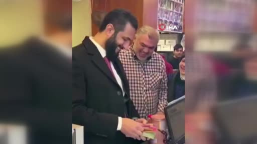 Suriye Devlet Başkanı Ahmed eş-Şara, bazı sosyal medya hesaplarında yer alan suikast ve saraya...