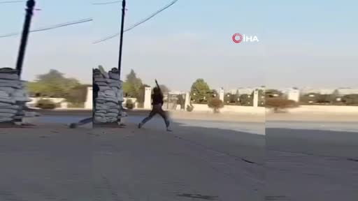 Suriye ordusu, Halep'in Şeyh Maksut ve Aşrafiye mahallelerindeki terör örgütü PKK/YPG'nin Suriye...