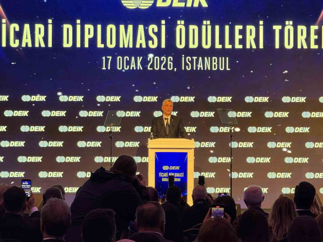 TİCARET BAKANI ÖMER BOLAT