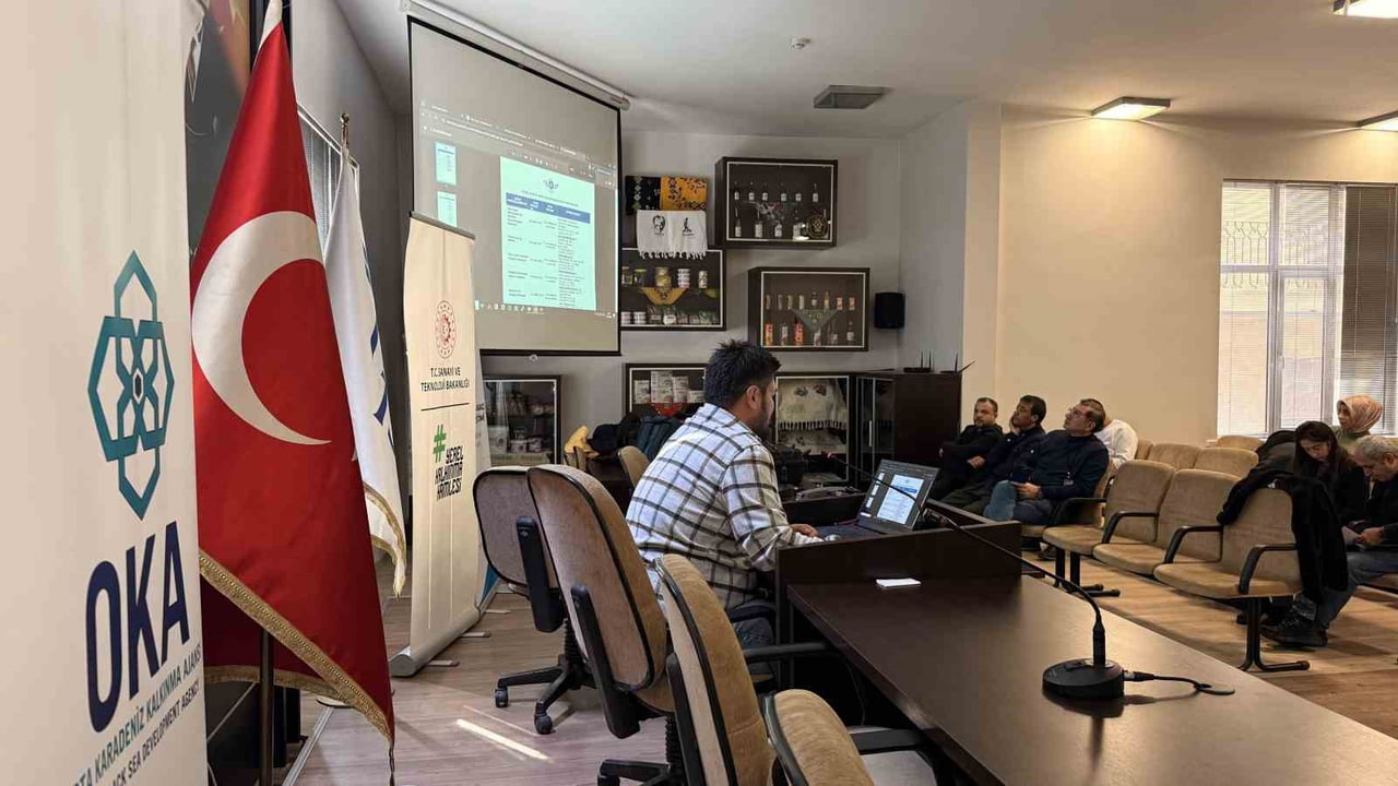 TOKAT'TA BASIN MENSUPLARINA YENİ NESİL DRON EĞİTİMİ VERİLDİ