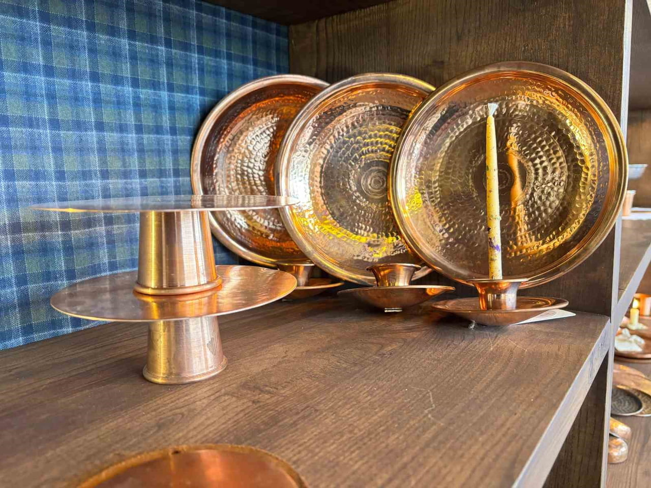 TRABZON’UN YÜZYILLARDIR SÜREGELEN GELENEKSEL BAKIR ZANAATİ, KURUMSAL HAYATTAN GİRİŞİMCİLİĞE UZANAN...