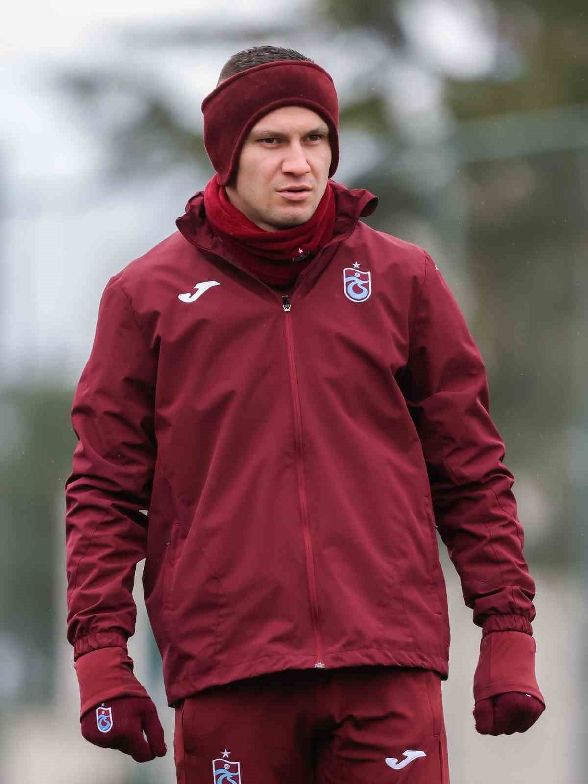 TRABZONSPOR, DEPLASMANDA OYNAYACAĞI KOCAELİSPOR MAÇI HAZIRLIKLARINI SÜRDÜRDÜ. FİLDİŞİ SAHİLİ MİLLİ...