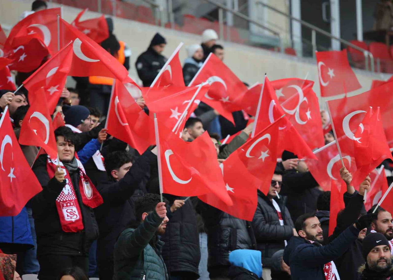 TRENDYOL 1. LİG'İN 22. HAFTASINDA ÖZBELSAN SİVASSPOR, EVİNDE KARŞILAŞTIĞI AMED SPORTİF FAALİYETLER...
