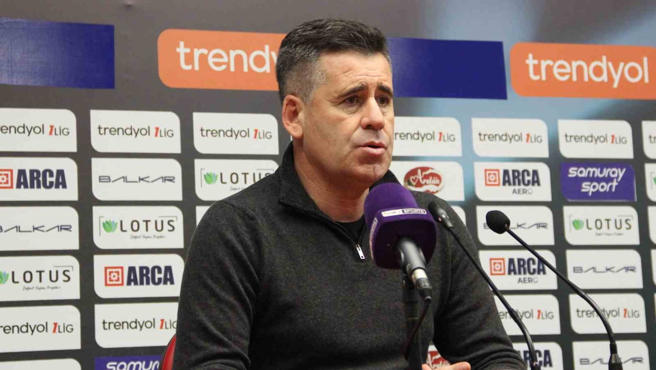 TRENDYOL 1. LİG’DE ADANA DEMİRSPOR’U 4-1 MAĞLUP EDEN ÇORUM FK’NİN TEKNİK DİREKTÖRÜ HÜSEYİN EROĞLU...