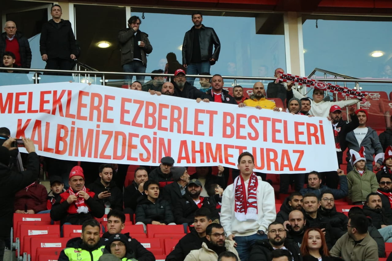 TRENDYOL SÜPER LİG'İN 19. HAFTASINDA SAMSUNSPOR, SAHASINDA KOCAELİSPOR'U AĞIRLIYOR.