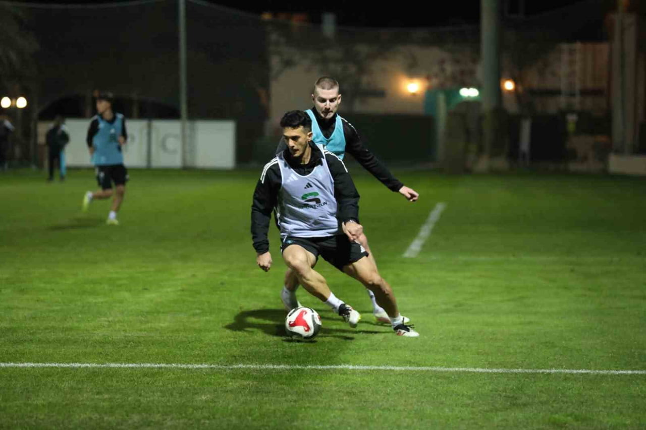 TRENDYOL SÜPER LİG’DE MÜCADELE EDEN KOCAELİSPOR, LİGİN İKİNCİ YARISI ÖNCESİ KAMP ÇALIŞMALARINA...