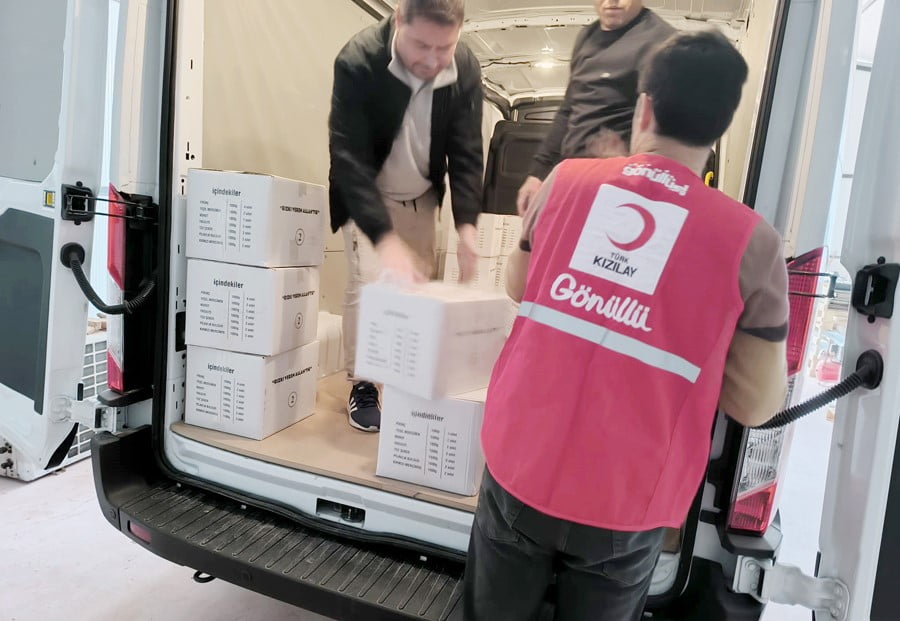 TÜRK KIZILAY, TÜRKİYE GENELİNDE SÜRDÜRDÜĞÜ İNSANİ YARDIM FAALİYETLERİ KAPSAMINDA ANTALYA'NIN...