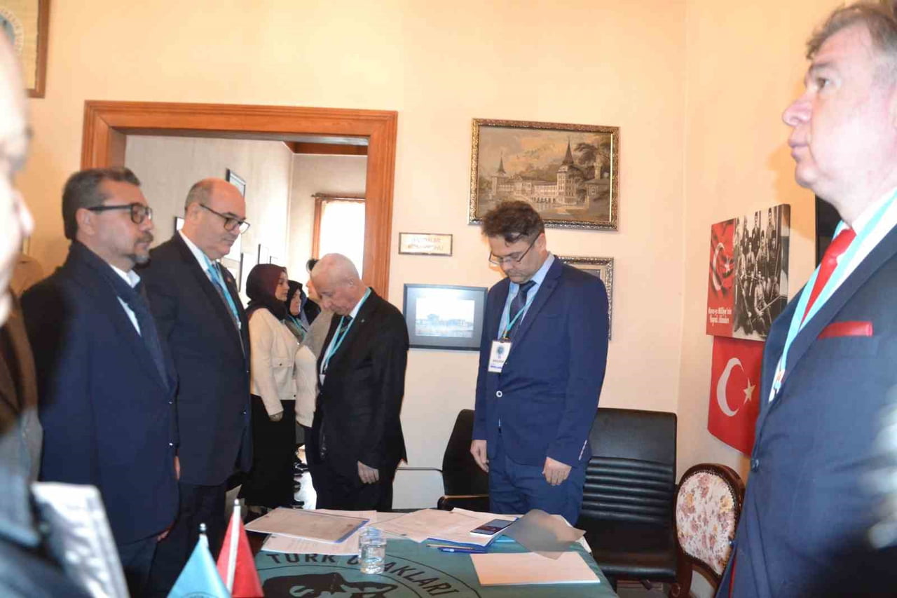 TÜRK OCAKLARI BALIKESİR ŞUBESİ 16. OLAĞAN GENEL KURULUNU YAPTI