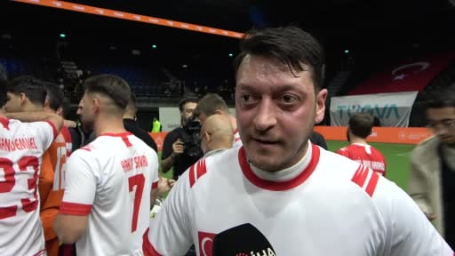 Turkcell Süper Kupa finalinde Fenerbahçe'nin iyi bir oyunla Galatasaray'a karşı galip gelerek...