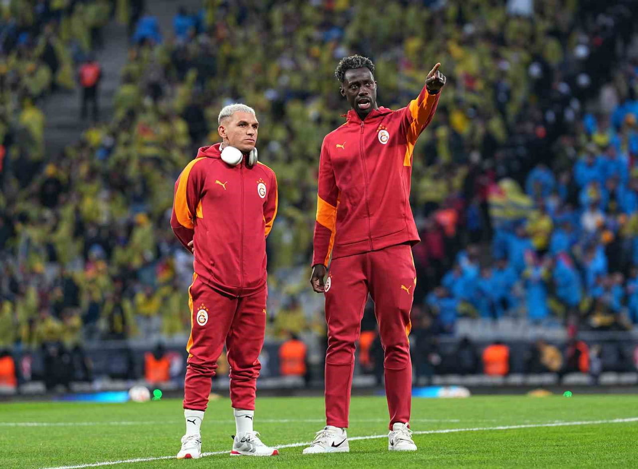 TURKCELL SÜPER KUPA FİNALİNDE GALATASARAY İLE FENERBAHÇE, ATATÜRK OLİMPİYAT STADYUMU’NDA KARŞI...