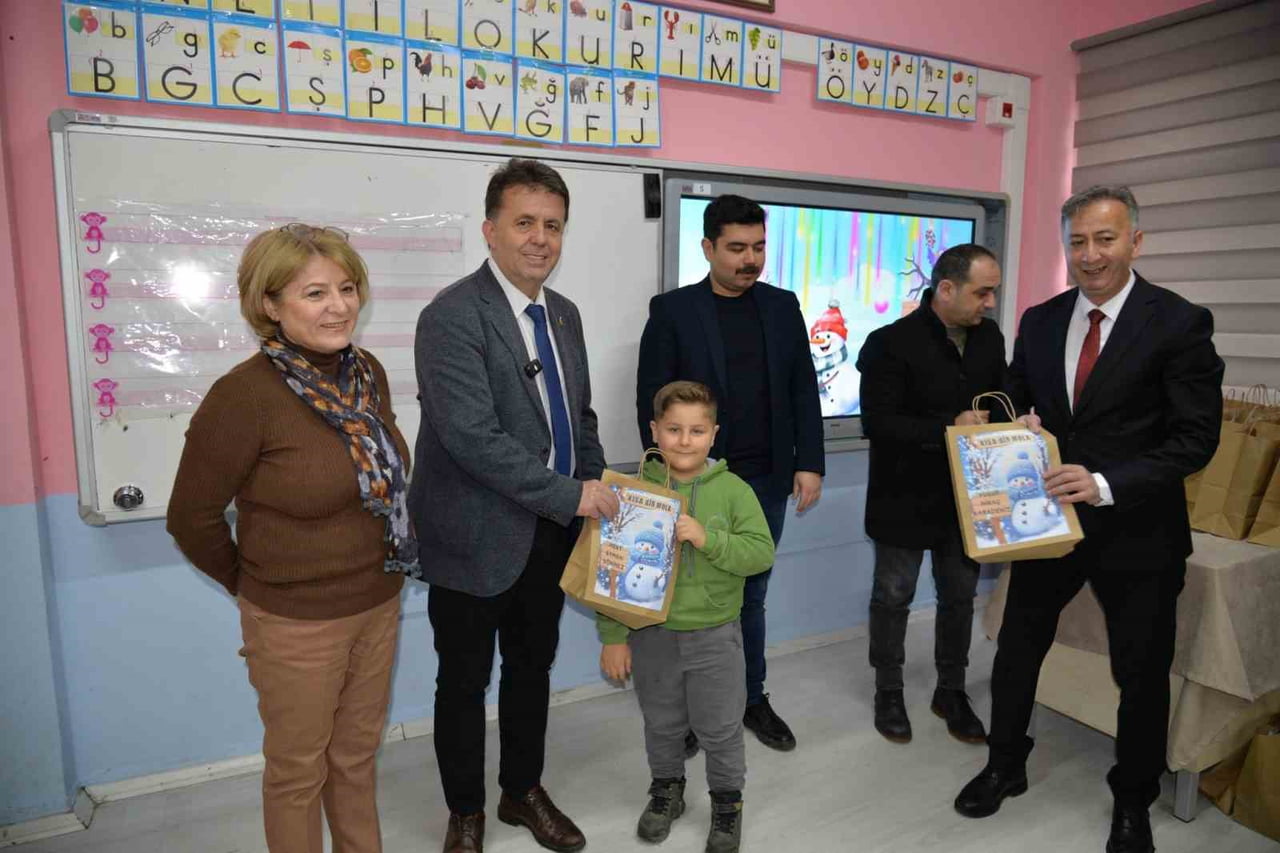 TÜRKELİ’DE YARIYIL TATİLİ, KARNE SEVİNCİYLE BAŞLADI TÜRKELİ İLÇESİNDE, 2025-2026 EĞİTİM ÖĞRETİM...