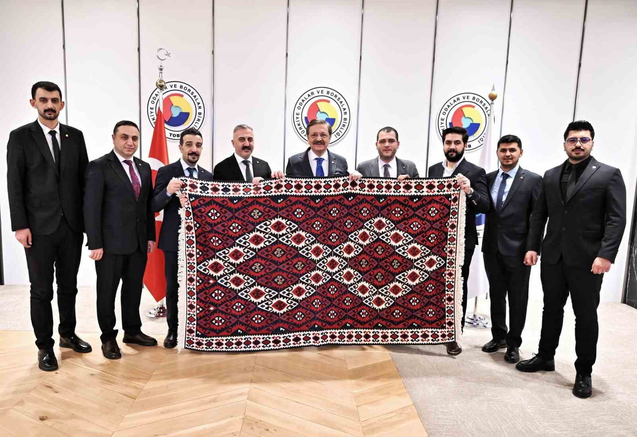 TÜRKİYE ODALAR VE BORSALAR BİRLİĞİ (TOBB) VAN GENÇ GİRİŞİMCİLER KURULU (GGK); TOBB BAŞKANI M....