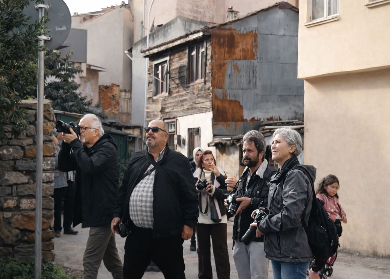 TUZLA BELEDİYESİ TARAFINDAN FOTOĞRAFÇILIĞA İLGİ DUYAN VATANDAŞLARI BİR ARAYA GETİREN KAPSAMLI BİR...