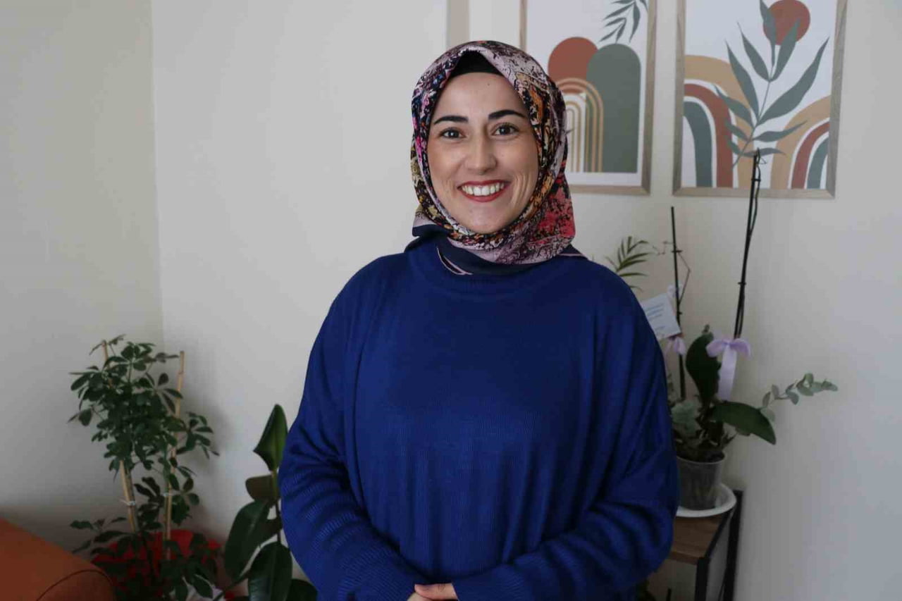 UZMAN PSİKOLOG NURDAN KAYAHAN