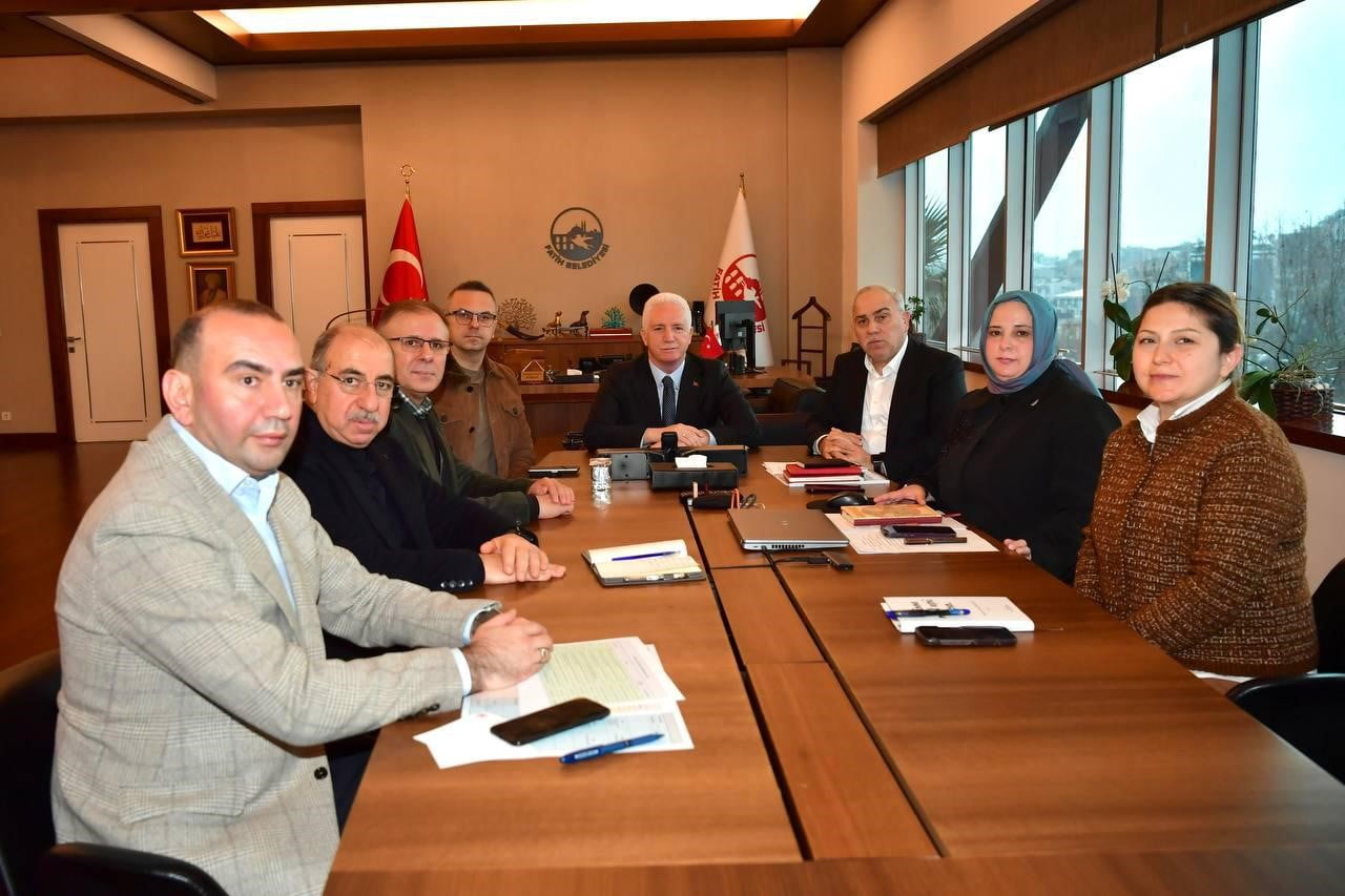 VALİ DAVUT GÜL BAŞKANLIĞINDA FATİH'TE KÜLTÜREL MİRASIN KORUNMASI DEĞERLENDİRME TOPLANTISI...