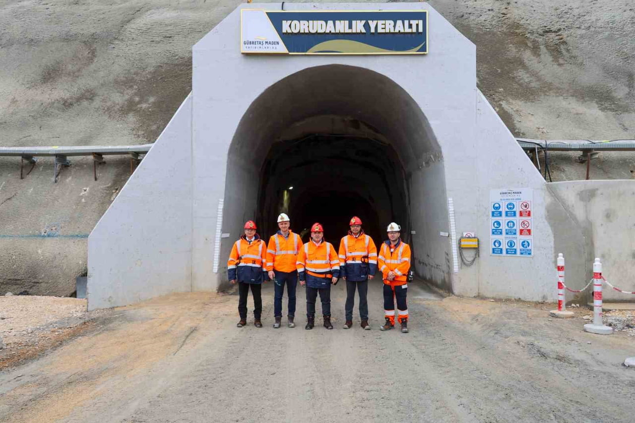 VALİ SÖZER, ALTIN MADENİNDE İNCELEME YAPTI