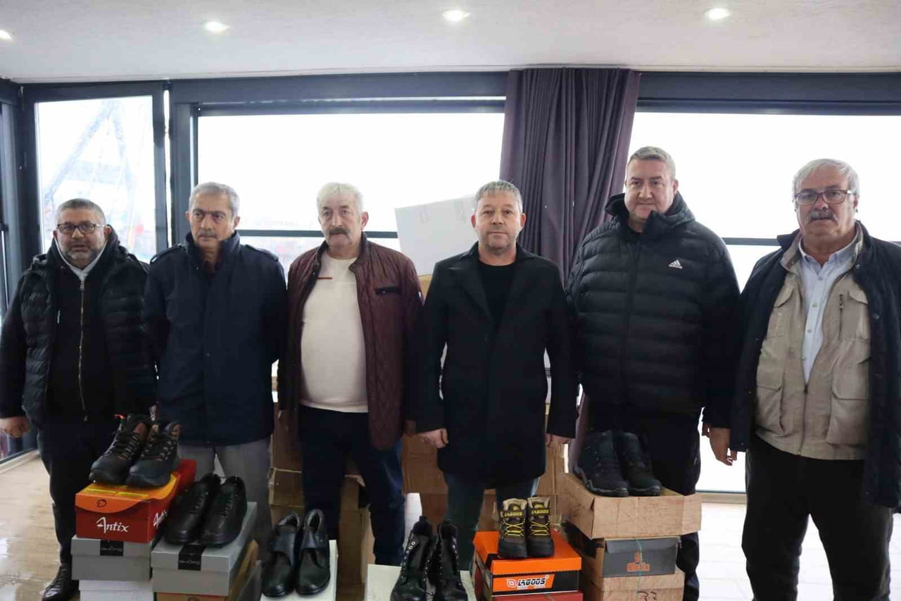 YALOVA’DA LUNAPARK İŞLETMECİLİĞİ YAPAN HAYIRSEVER ALİ ALTINBAŞ, "ÇOCUKLAR ÜŞÜMESİN" KAMPANYASI...