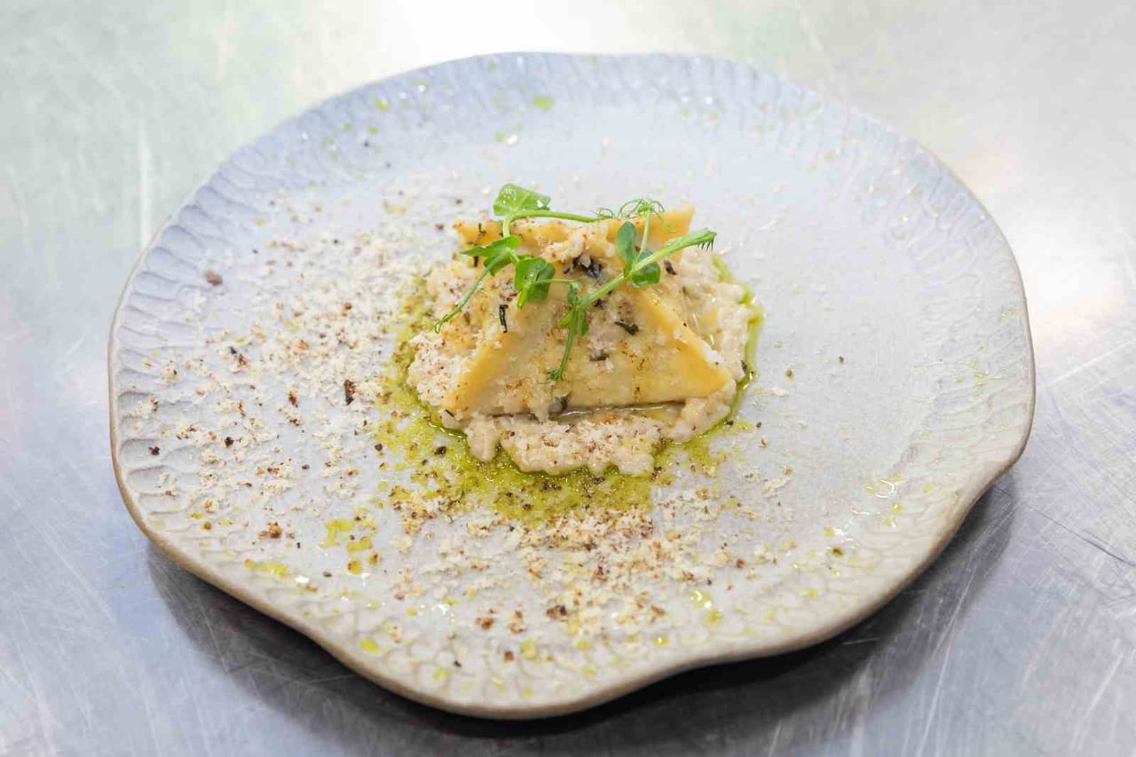 YEMEĞİN TADINI YALNIZCA KULLANILAN MALZEMELER DEĞİL; TABAĞIN RENGİ, DOKUSU, FORMU VE HATTA...