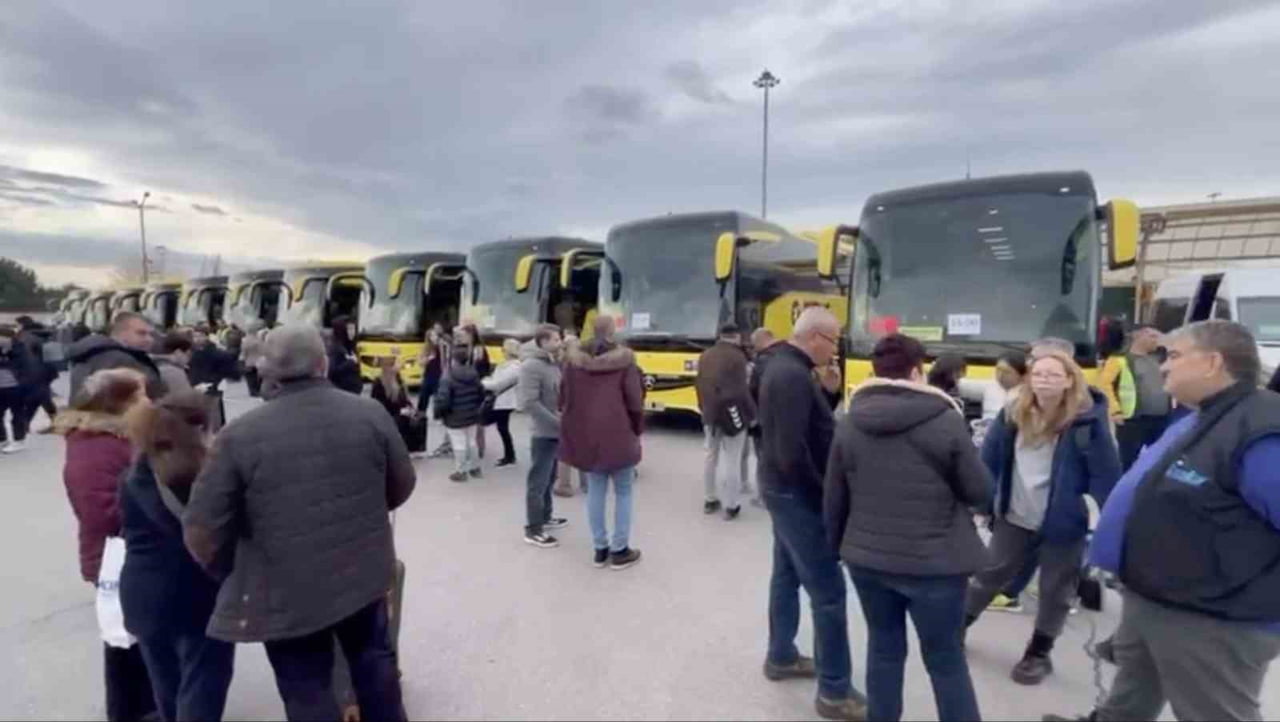 YILBAŞI VE KAR TATİLİ SEBEBİYLE VERİLEN 4 GÜNLÜK TATİLİN SONA ERMESİYLE BİRLİKTE, İSTANBUL VE...