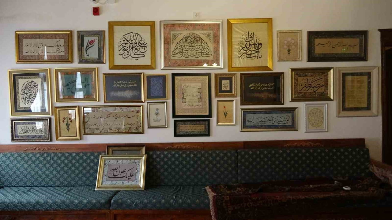 YOZGAT BELEDİYESİ BÜNYESİNDE BULUNAN CEVİZLİ KONAK’TA HATTAT MEHMET SAİD FENNİ EFENDİ MÜZESİ...