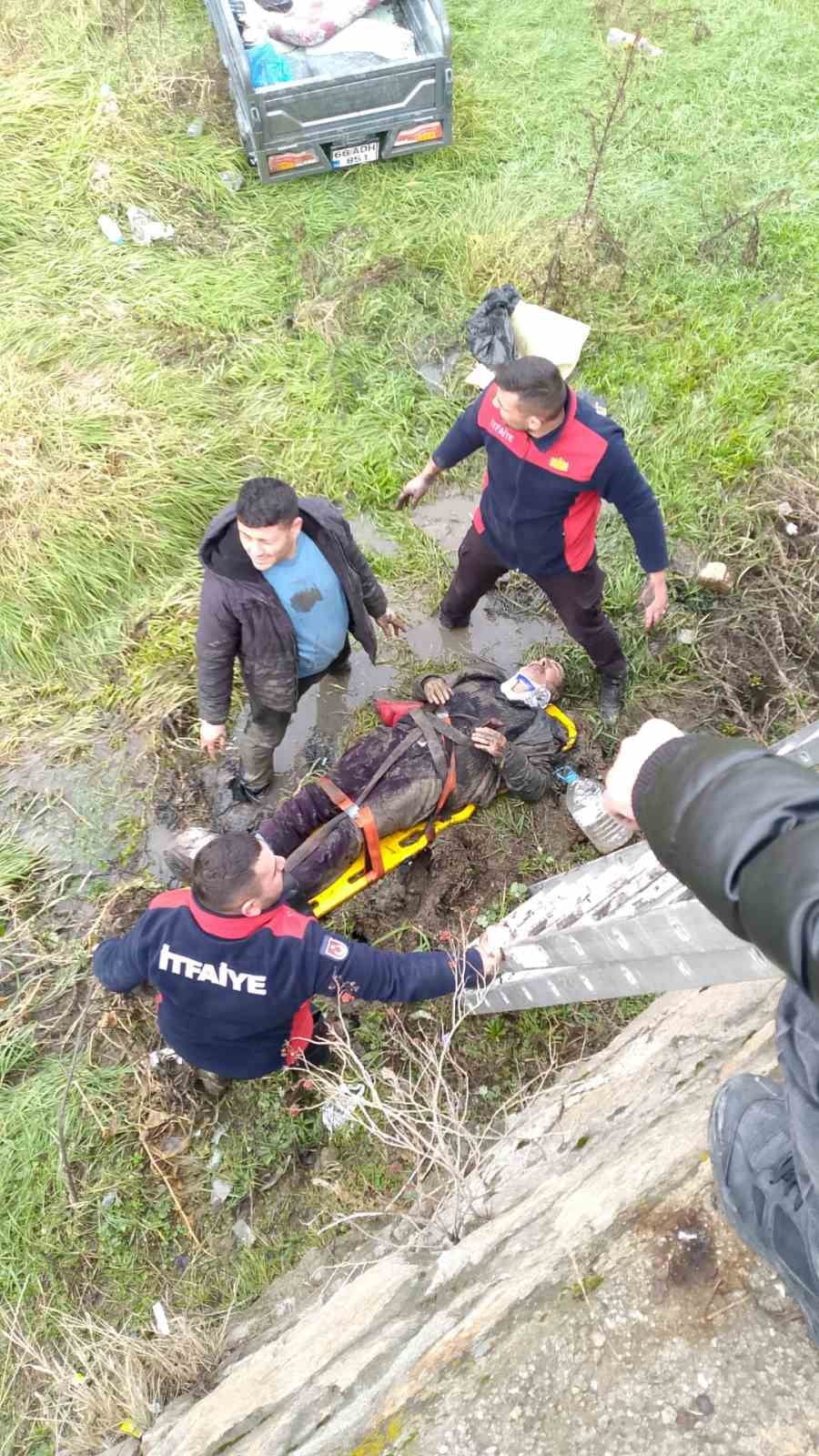 YOZGAT’IN SORGUN İLÇESİNDE DERE YATAĞINA DÜŞEN VATANDAŞ KURTARILDI.