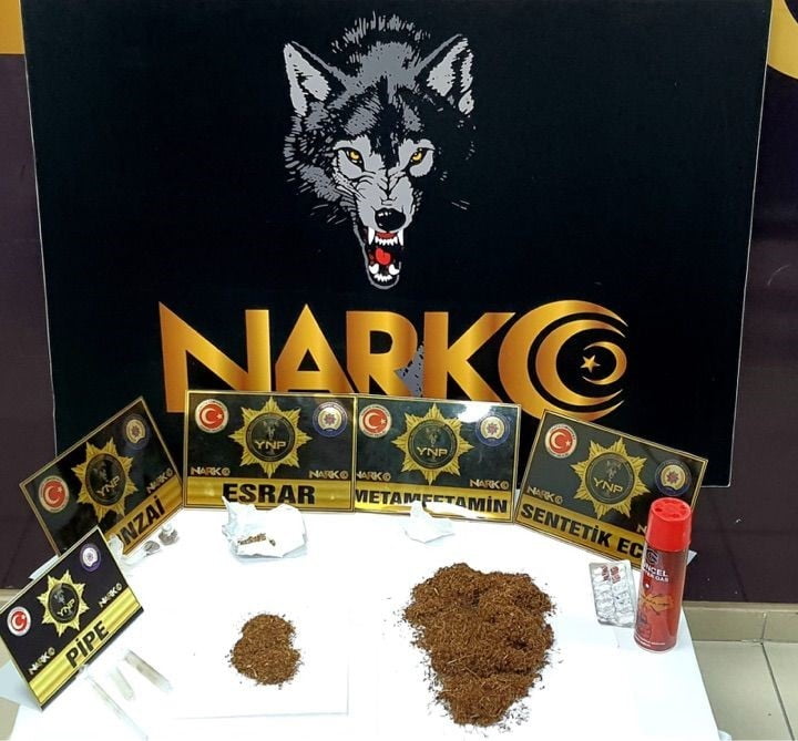 YOZGAT’TA 94 GRAM BONZAİ ELE GEÇİRİLDİ: 5 GÖZALTI