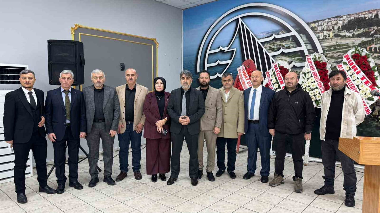 ZONGULDAK (İHA) - ZONGULDAK’IN ALAPLI İLÇESİNDE ALAPLI ESNAF ODASI GENEL KURULU GERÇEKLEŞTİRİLDİ....