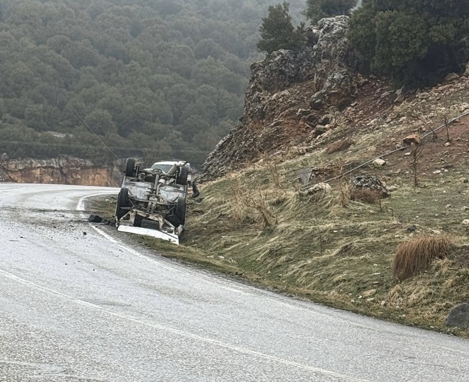 ADIYAMAN’DA OTOMOBİLİN TAKLA ATMASI SONUCU 2 KİŞİ YARALANDI.