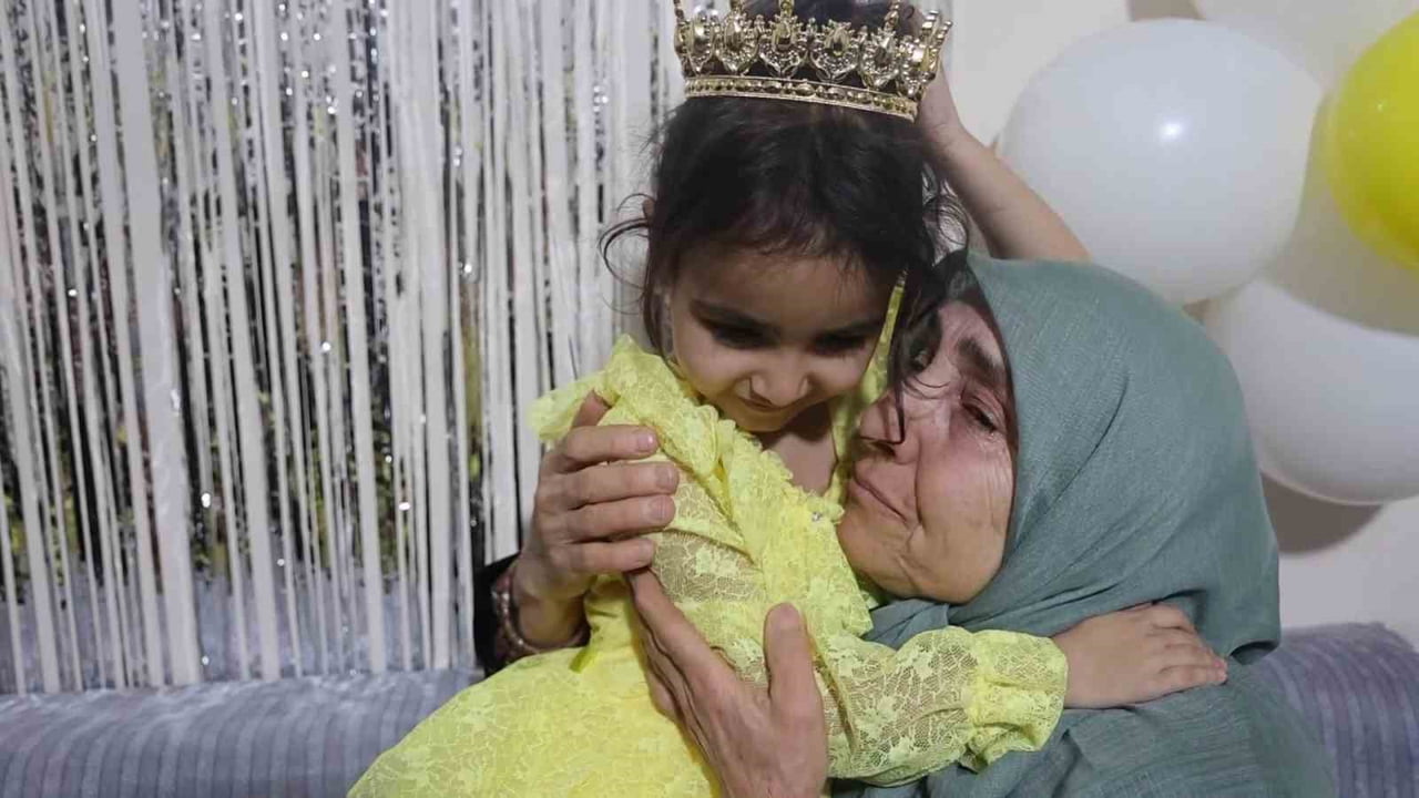 BABANNENİN GÖZYAŞINA BOĞULMASI