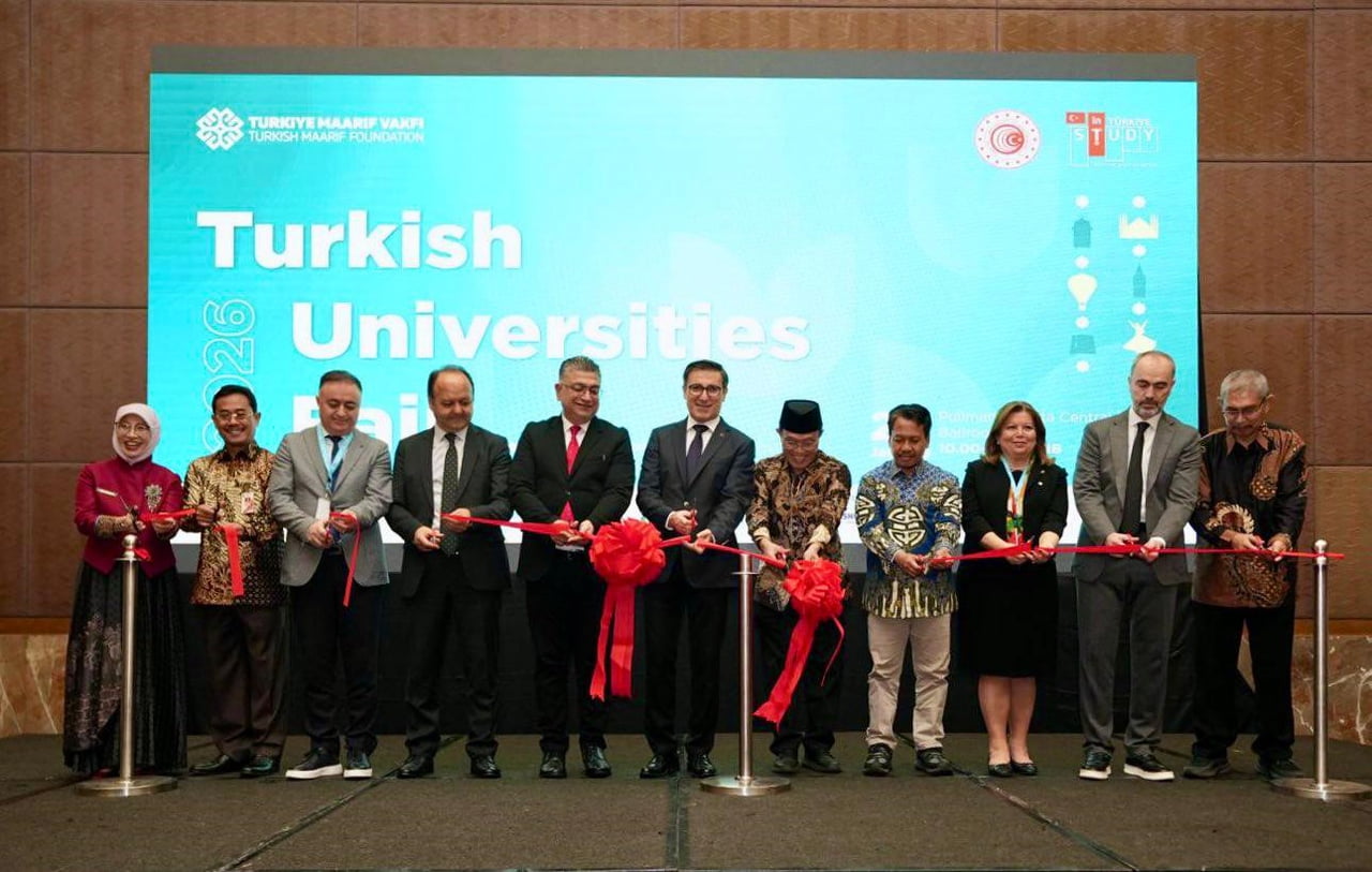 BAYBURT ÜNİVERSİTESİ’NİN ULUSLARARASILAŞMA VİZYONU ENDONEZYA’DA GÜÇLENDİ