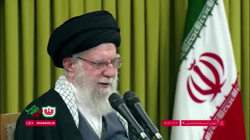 İran dini lideri Ali Hamaney, ABD'nin İran'a yönelik tehditlerine ilişkin yaptığı açıklamada...