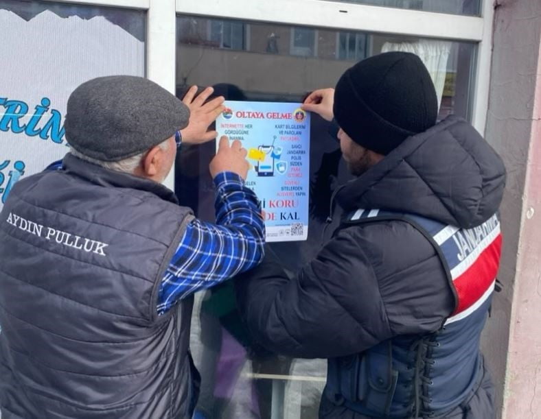 JANDARMADAN "KAPI KAPI JANDARMA" PROJESİ KAPSAMINDA SİBER FKINDALIK EĞİTİMİ.  (OLGUN...