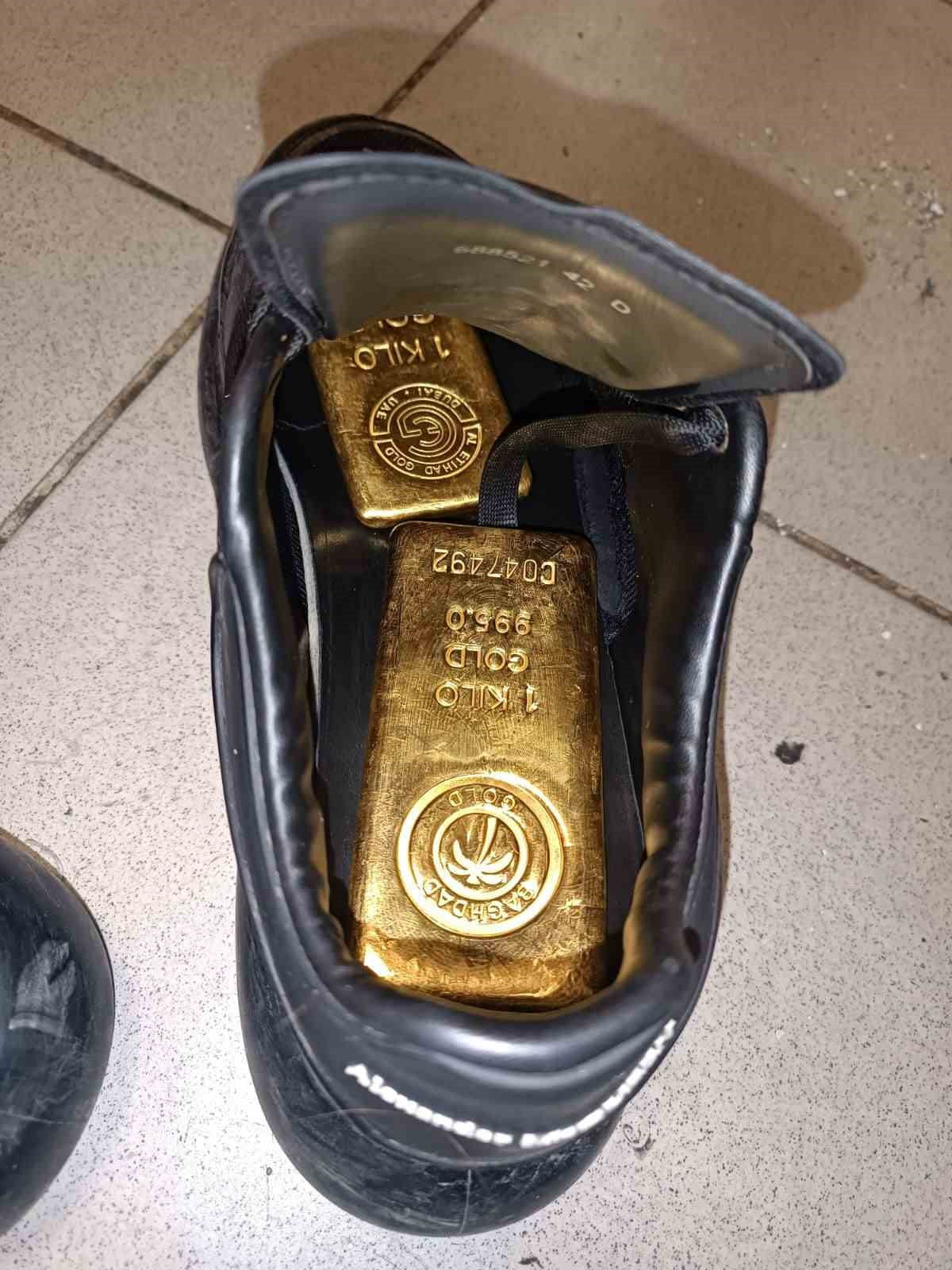 ŞIRNAK’TAKİ HABUR GÜMRÜK KAPISI’NDA GÜVENLİK GÜÇLERİ KAÇAKÇILARA AĞIR DARBE VURDU. SON BİR AY...